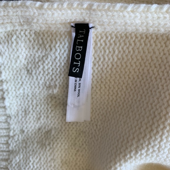 Talbots Cream Scarf With Black Jewels NWOT - Picture 2 of 3